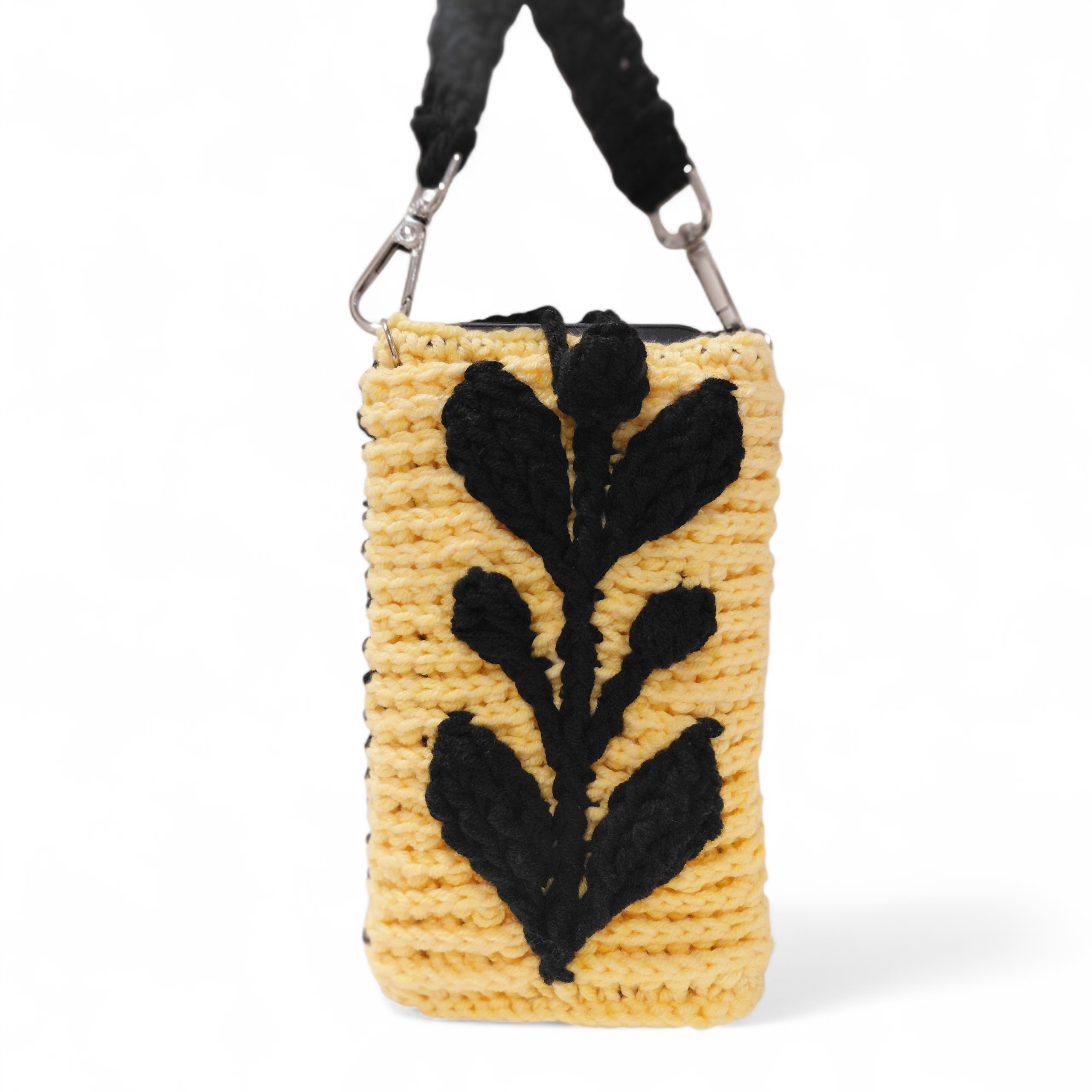 Woven Leaf Pouch — Black Yellow