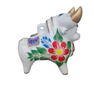Handmade Peruvian White Pucará Bull Figurine