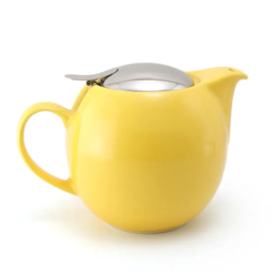 Yellow Pepper Ceramic Teapot (24 oz)